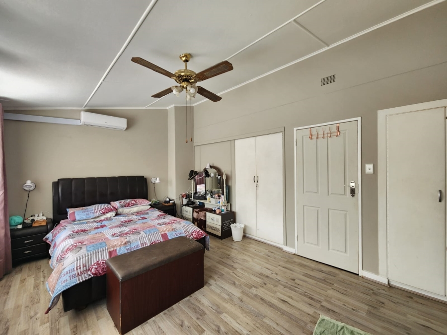 2 Bedroom Property for Sale in Three Rivers Gauteng