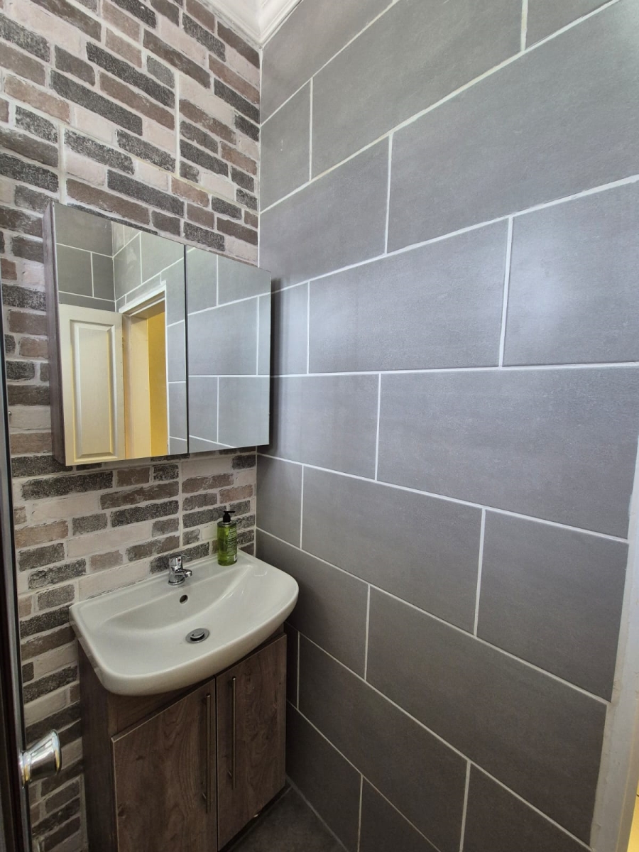 2 Bedroom Property for Sale in Three Rivers Gauteng