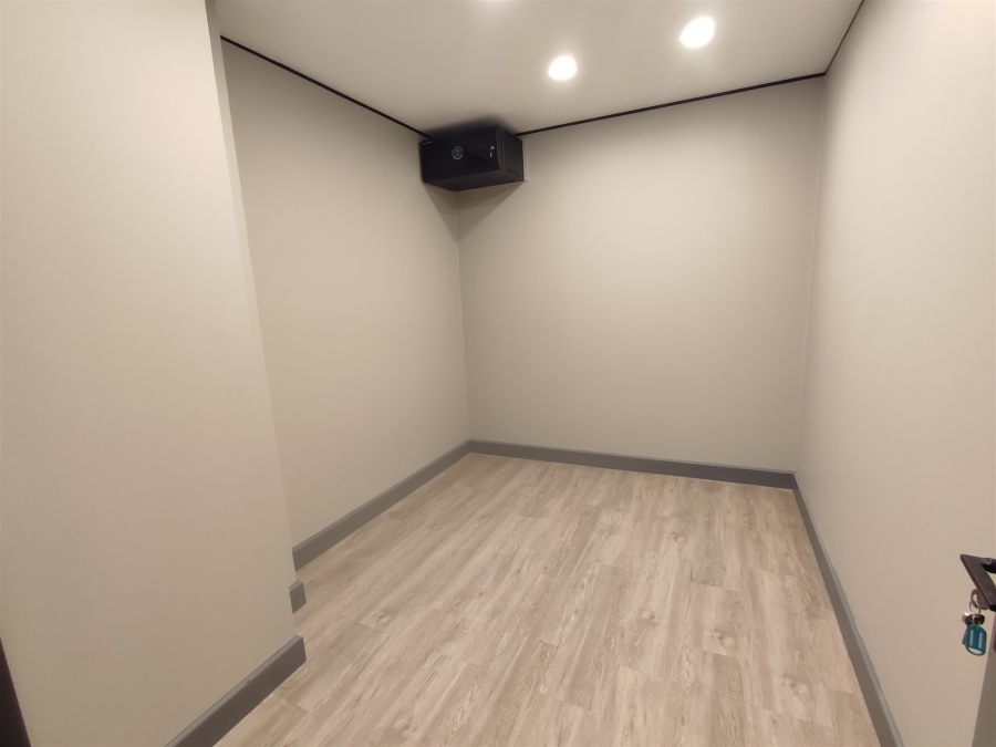 To Let commercial Property for Rent in Dunkeld Gauteng