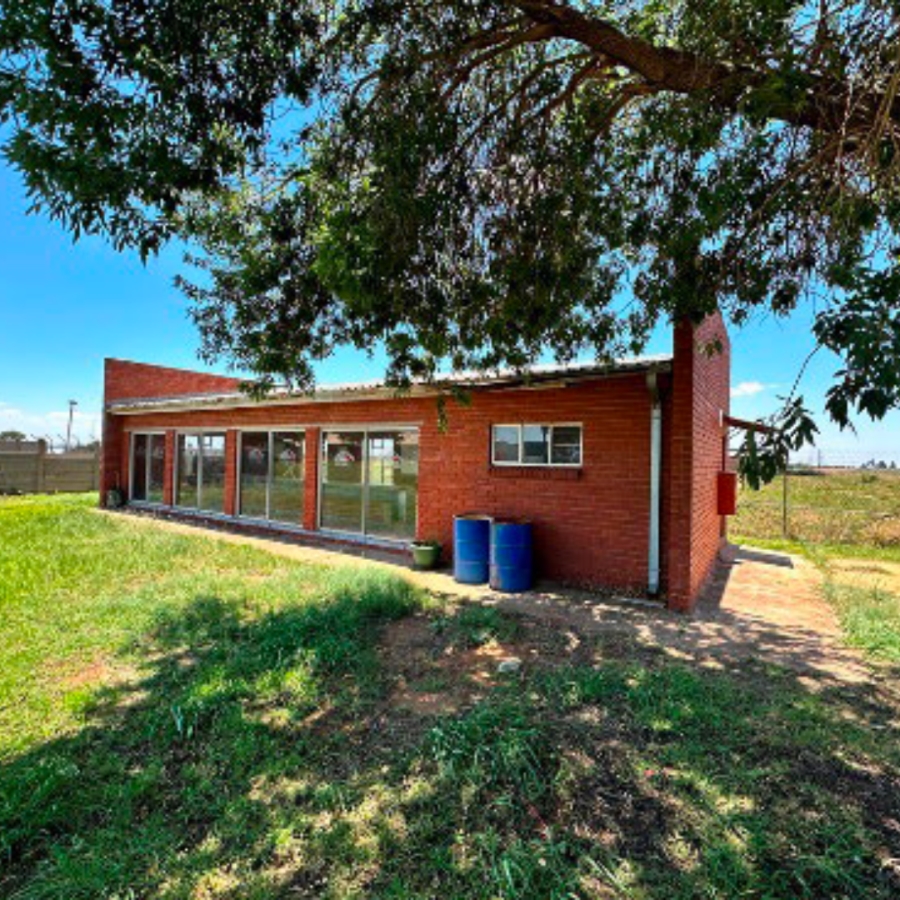 Commercial Property for Sale in Ekandustria Gauteng