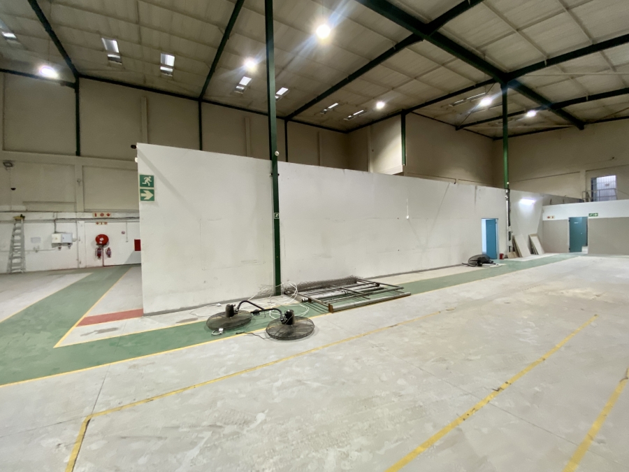 To Let commercial Property for Rent in Halfway House Gauteng