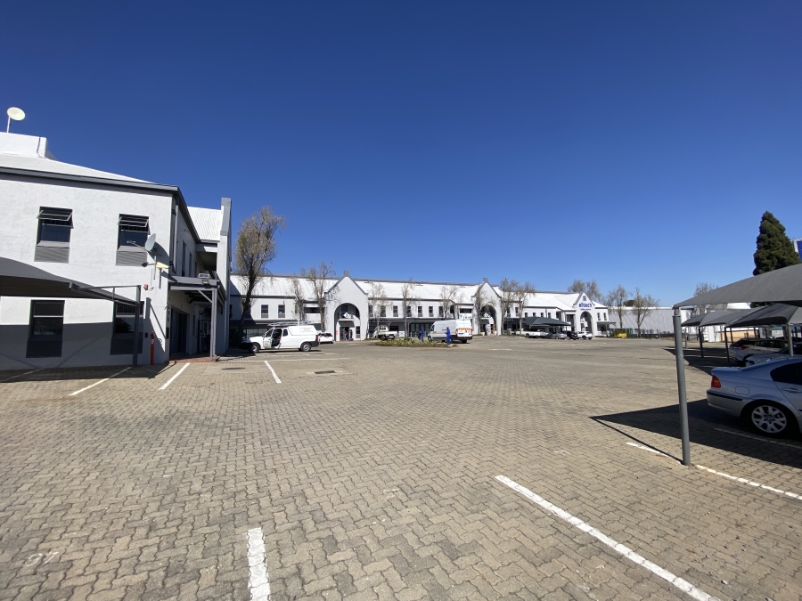 To Let commercial Property for Rent in Halfway House Gauteng