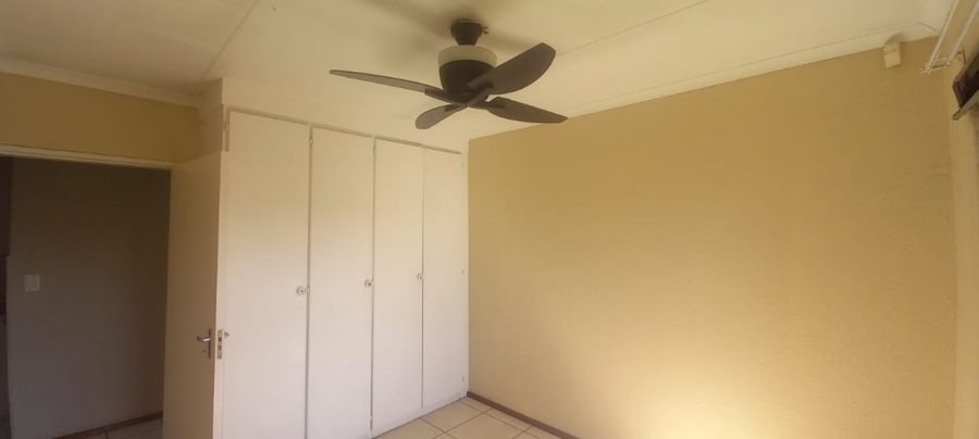 2 Bedroom Property for Sale in Marais Steyn Park Gauteng