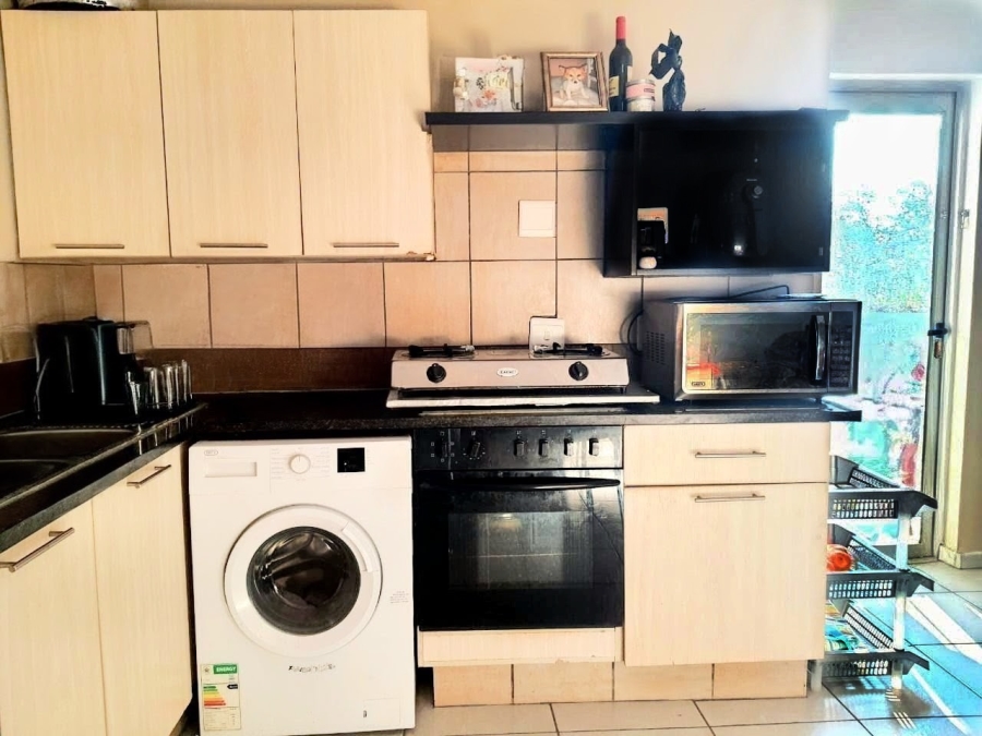 2 Bedroom Property for Sale in Murrayfield Gauteng