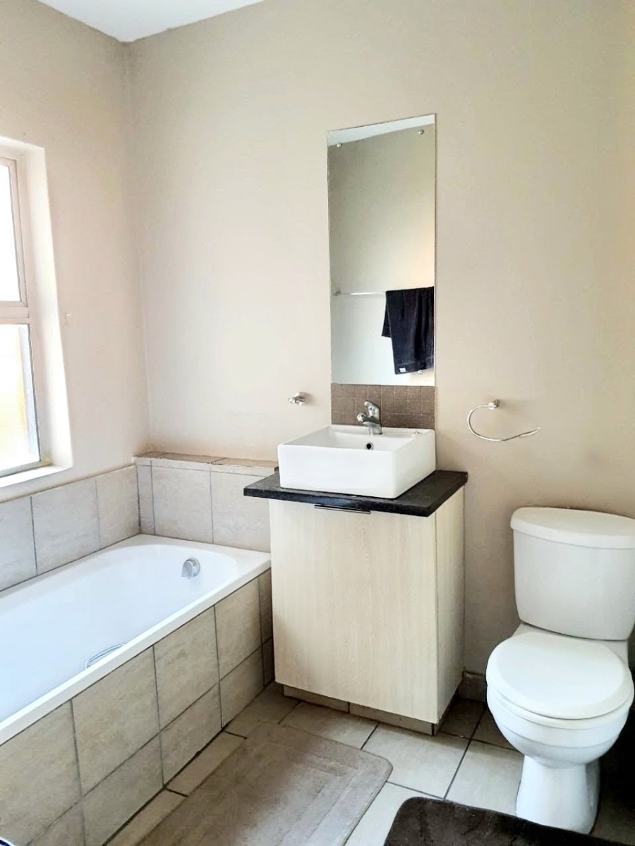 2 Bedroom Property for Sale in Murrayfield Gauteng