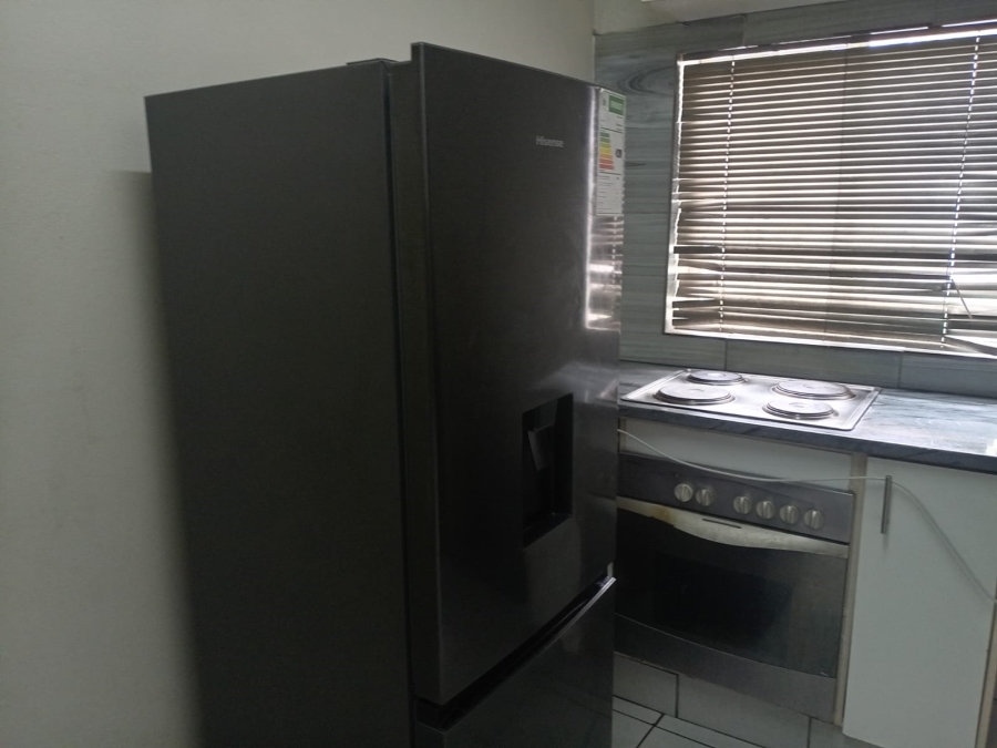 To Let 3 Bedroom Property for Rent in Buccleuch Gauteng
