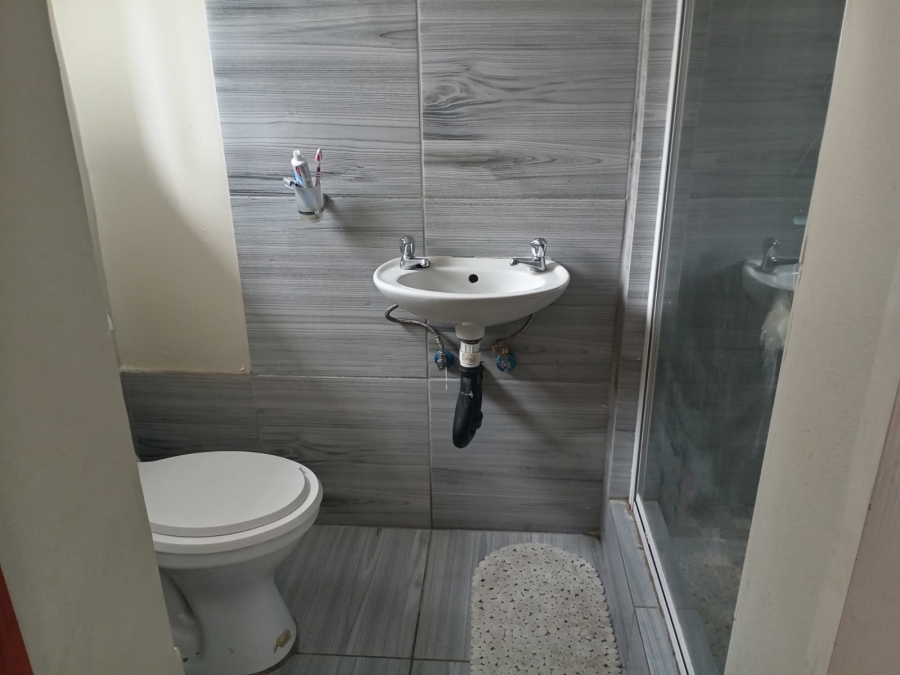 To Let 3 Bedroom Property for Rent in Buccleuch Gauteng
