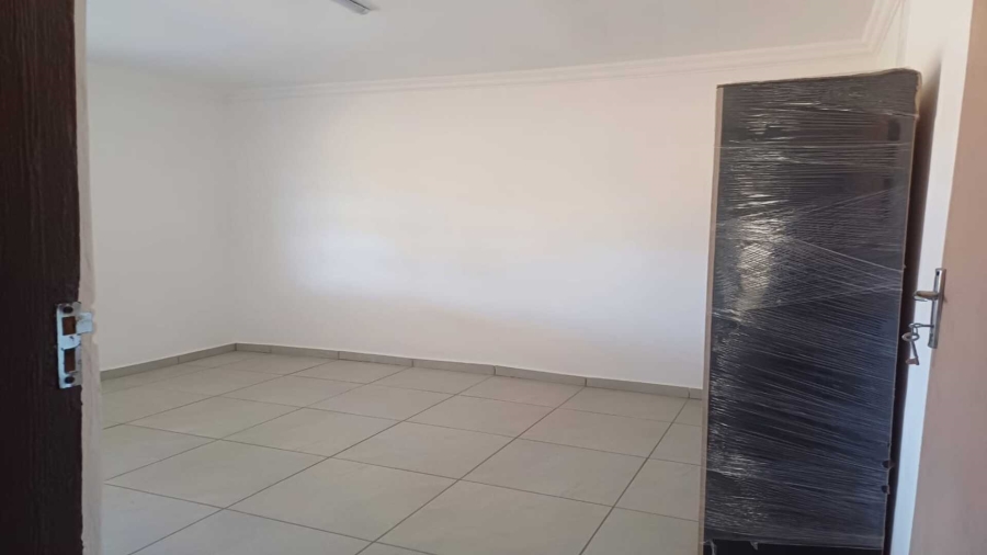 4 Bedroom Property for Sale in Helderstrome AH Gauteng