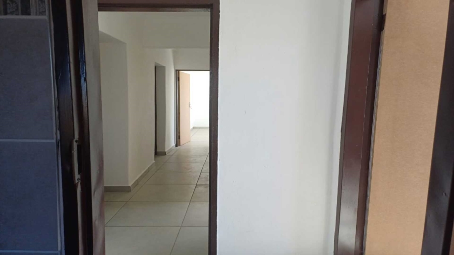 4 Bedroom Property for Sale in Helderstrome AH Gauteng