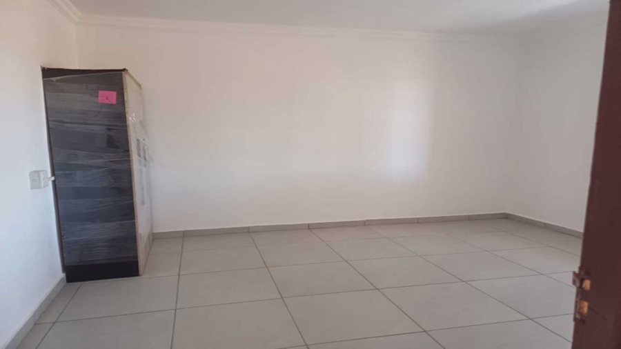 4 Bedroom Property for Sale in Helderstrome AH Gauteng