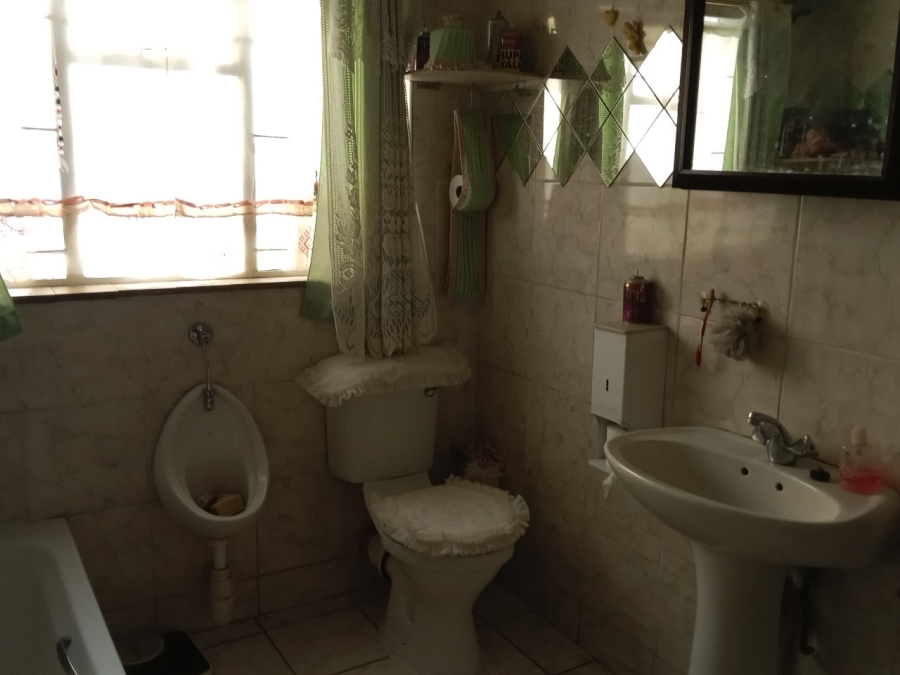 3 Bedroom Property for Sale in Parktown Estate Gauteng
