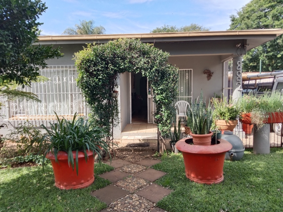 3 Bedroom Property for Sale in Parktown Estate Gauteng