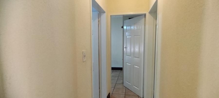 2 Bedroom Property for Sale in Florida Gauteng