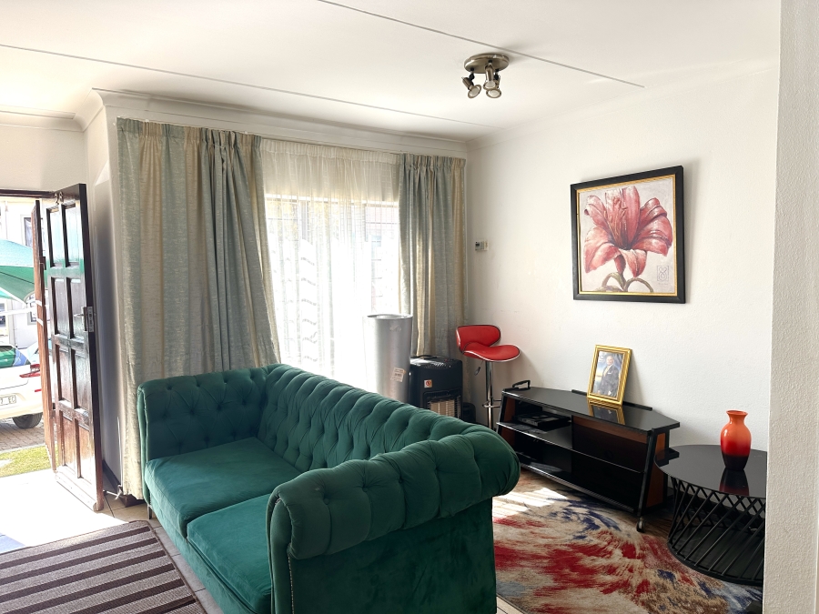 3 Bedroom Property for Sale in Lyndhurst Gauteng