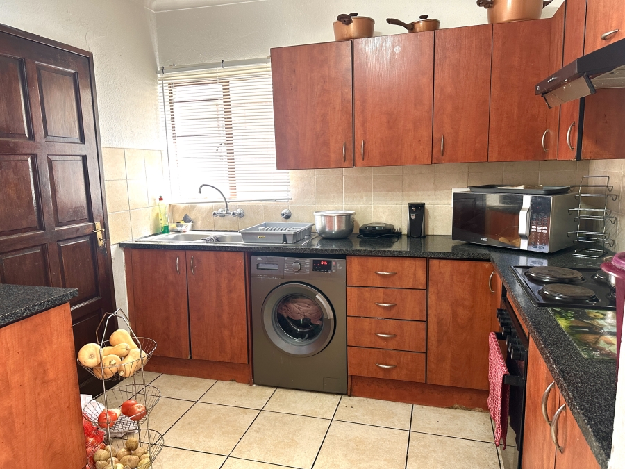 3 Bedroom Property for Sale in Lyndhurst Gauteng