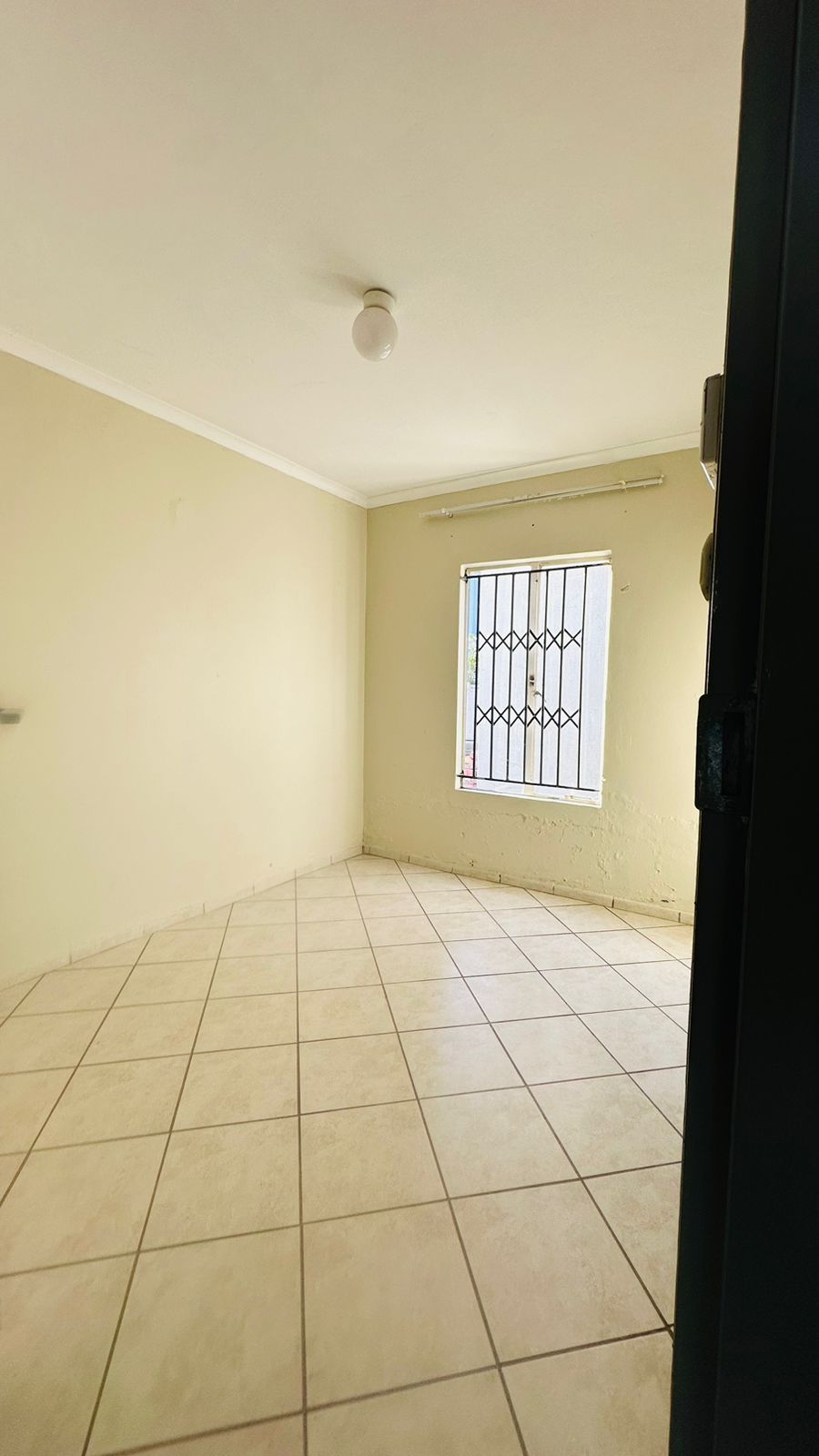To Let 3 Bedroom Property for Rent in Blue Hills Gauteng