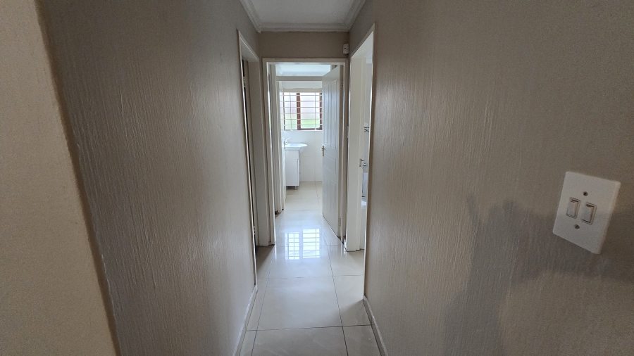 To Let 2 Bedroom Property for Rent in Sunninghill Gauteng