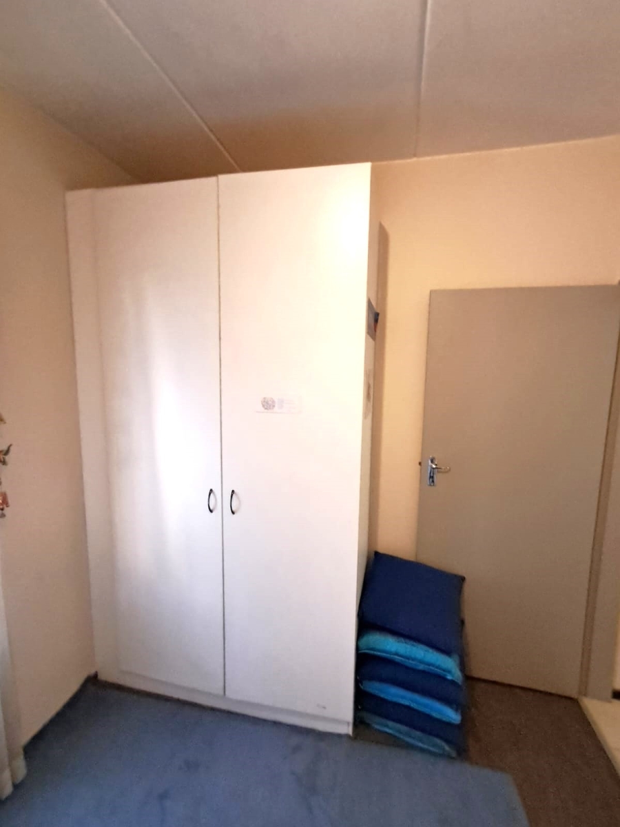 2 Bedroom Property for Sale in North Riding Gauteng