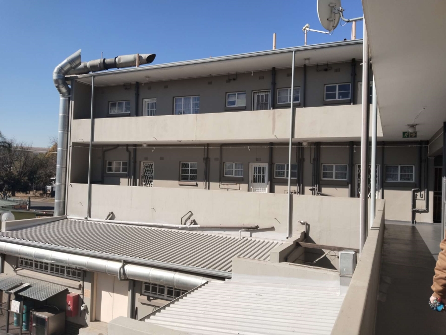 1 Bedroom Property for Sale in Villieria Gauteng
