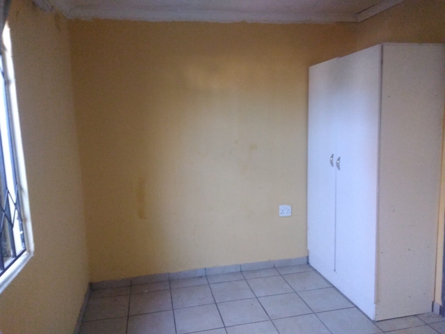 To Let 1 Bedroom Property for Rent in The Hill Gauteng