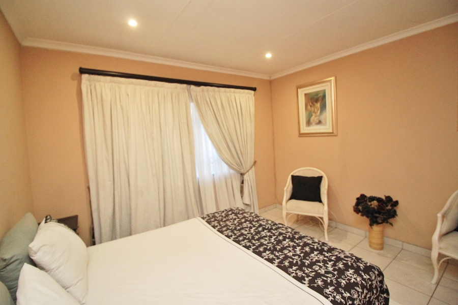 To Let 3 Bedroom Property for Rent in Marlands Gauteng