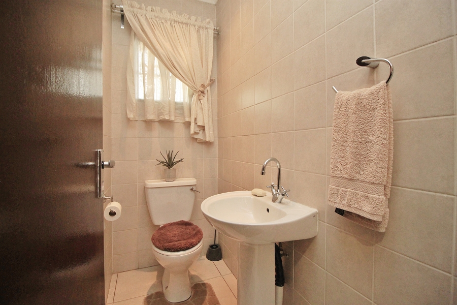 To Let 3 Bedroom Property for Rent in Marlands Gauteng