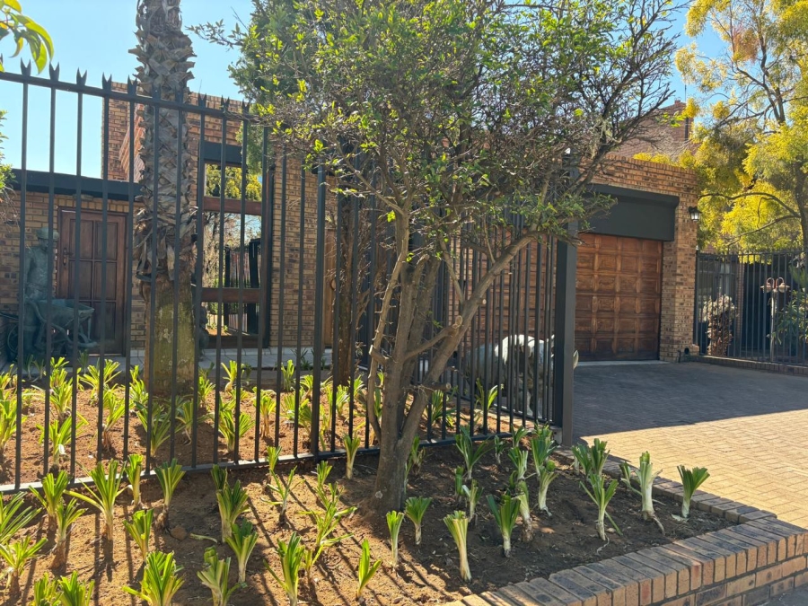 To Let 3 Bedroom Property for Rent in Rietondale Gauteng