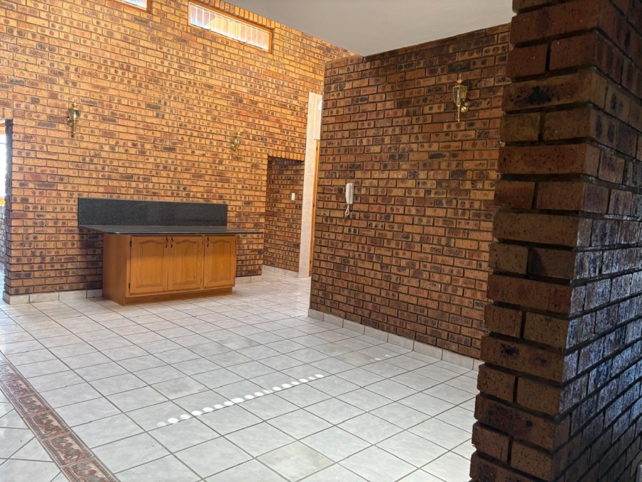 To Let 3 Bedroom Property for Rent in Rietondale Gauteng