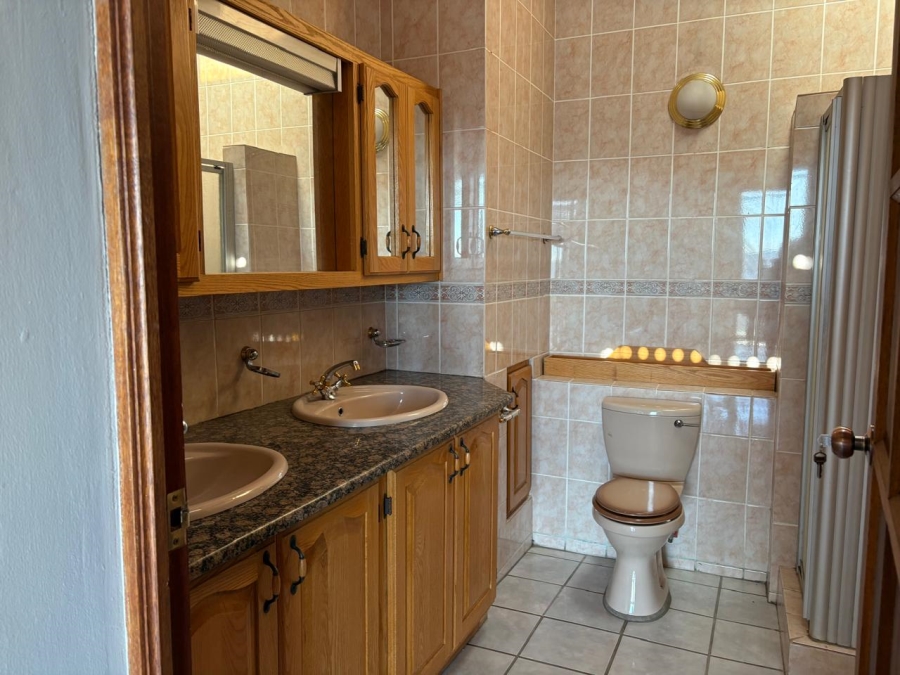 To Let 3 Bedroom Property for Rent in Rietondale Gauteng