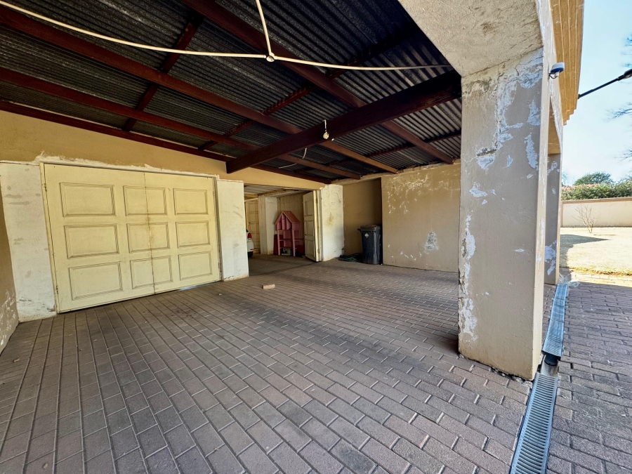 3 Bedroom Property for Sale in Rowhill Gauteng