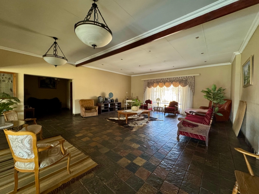3 Bedroom Property for Sale in Rowhill Gauteng