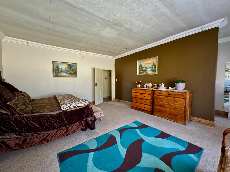 3 Bedroom Property for Sale in Rowhill Gauteng