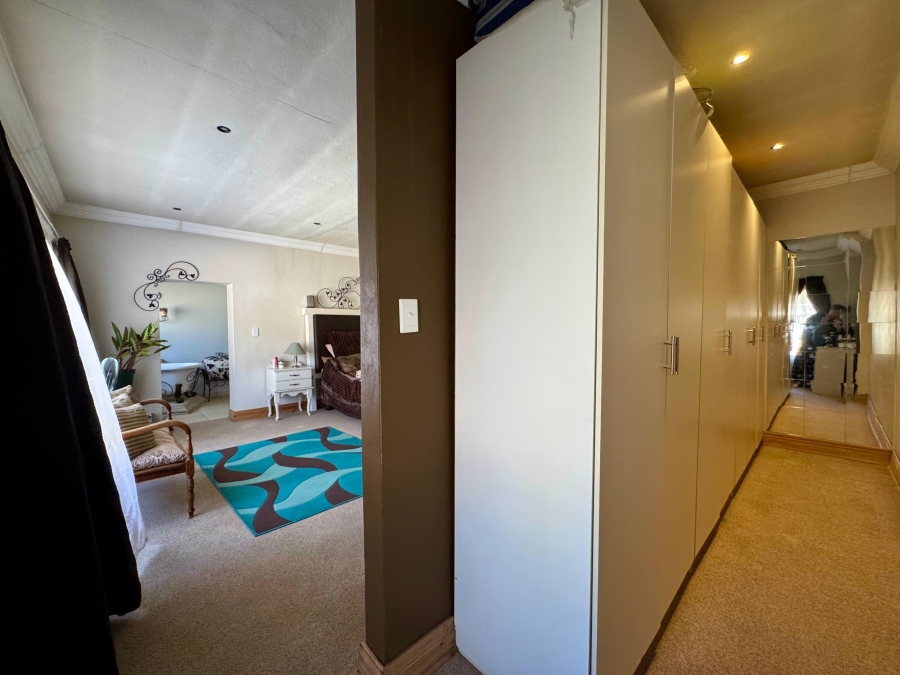 3 Bedroom Property for Sale in Rowhill Gauteng