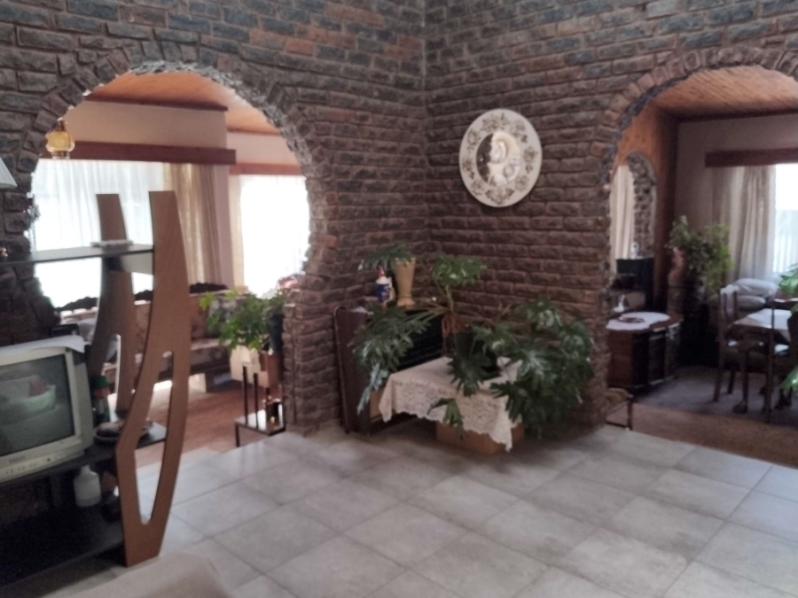 3 Bedroom Property for Sale in Kameeldrift West Gauteng