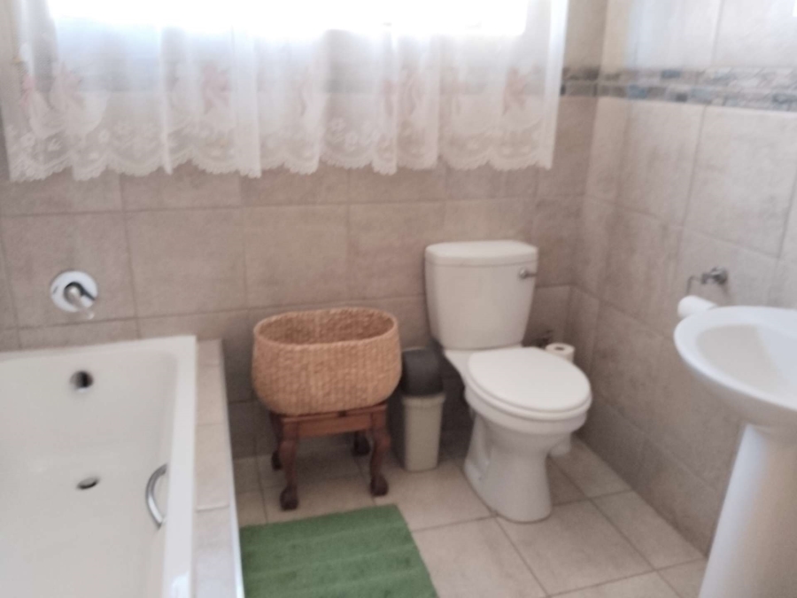 3 Bedroom Property for Sale in Kameeldrift West Gauteng