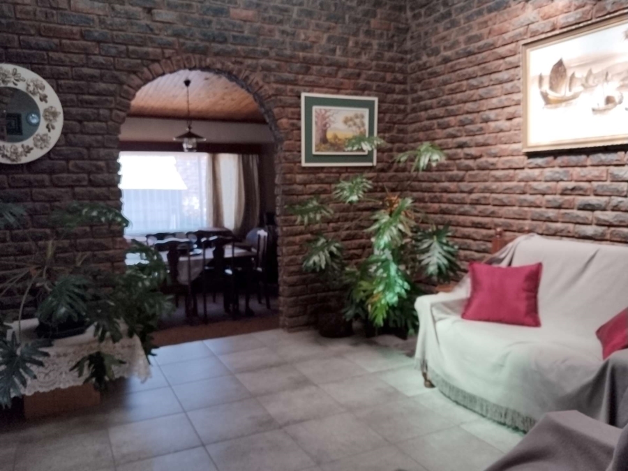 3 Bedroom Property for Sale in Kameeldrift West Gauteng