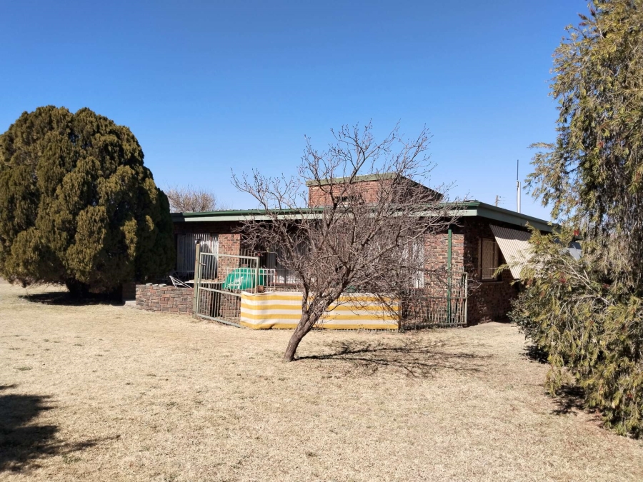 3 Bedroom Property for Sale in Kameeldrift West Gauteng