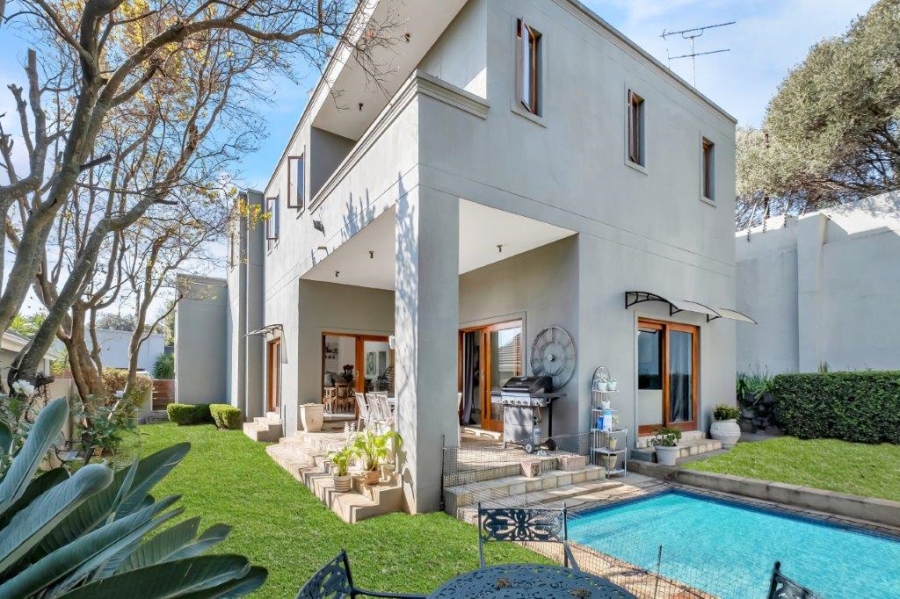 4 Bedroom Property for Sale in Bryanston Gauteng
