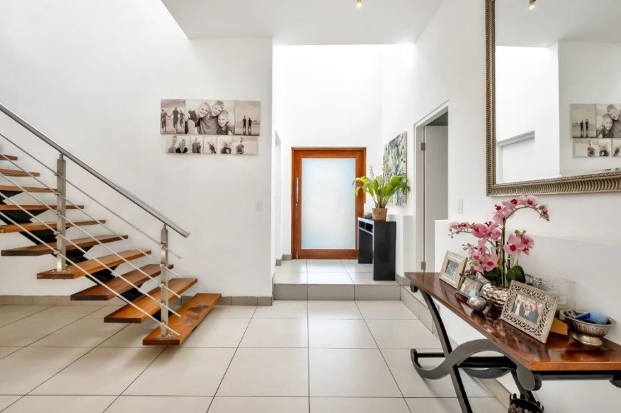 4 Bedroom Property for Sale in Bryanston Gauteng