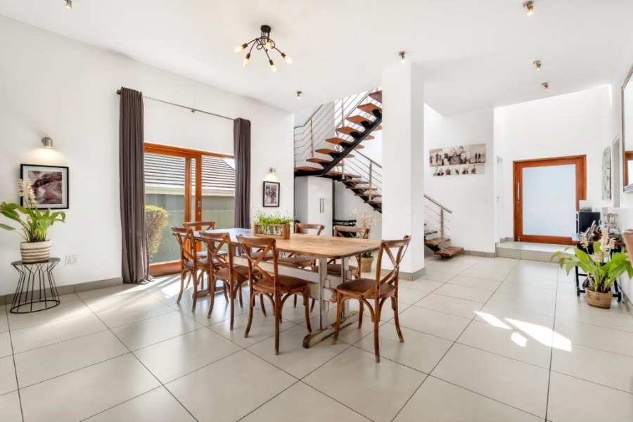 4 Bedroom Property for Sale in Bryanston Gauteng