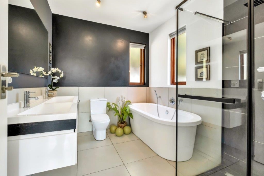 4 Bedroom Property for Sale in Bryanston Gauteng