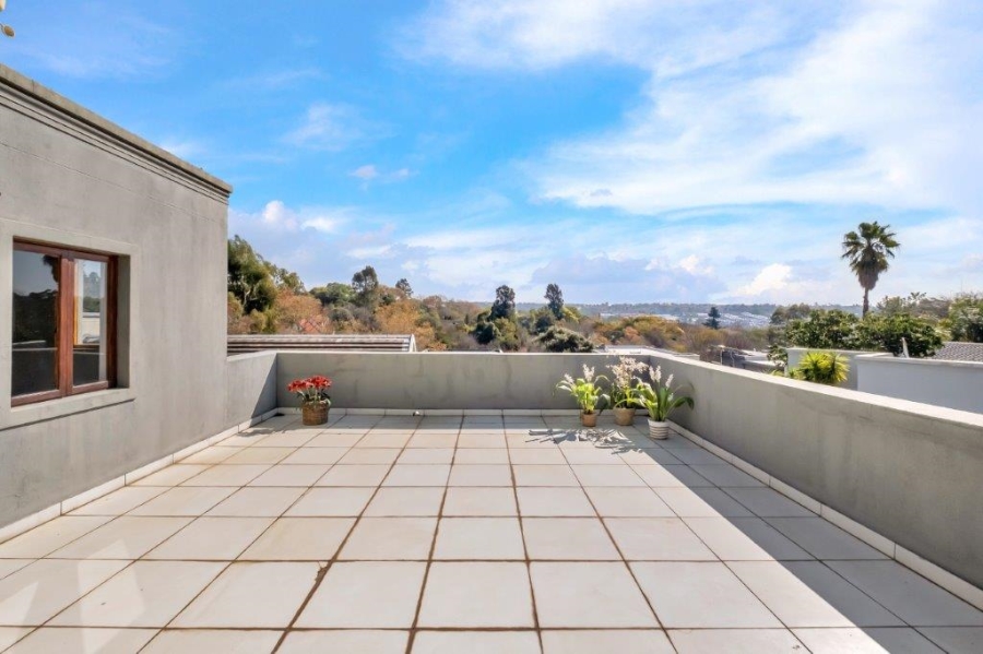 4 Bedroom Property for Sale in Bryanston Gauteng