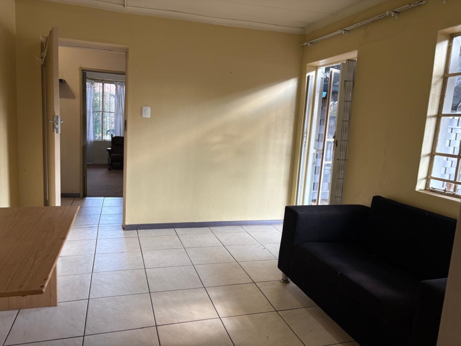 To Let 4 Bedroom Property for Rent in Kilner Park Gauteng