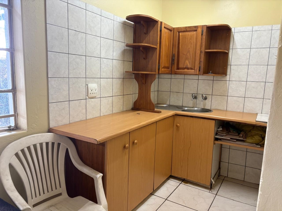 To Let 4 Bedroom Property for Rent in Kilner Park Gauteng