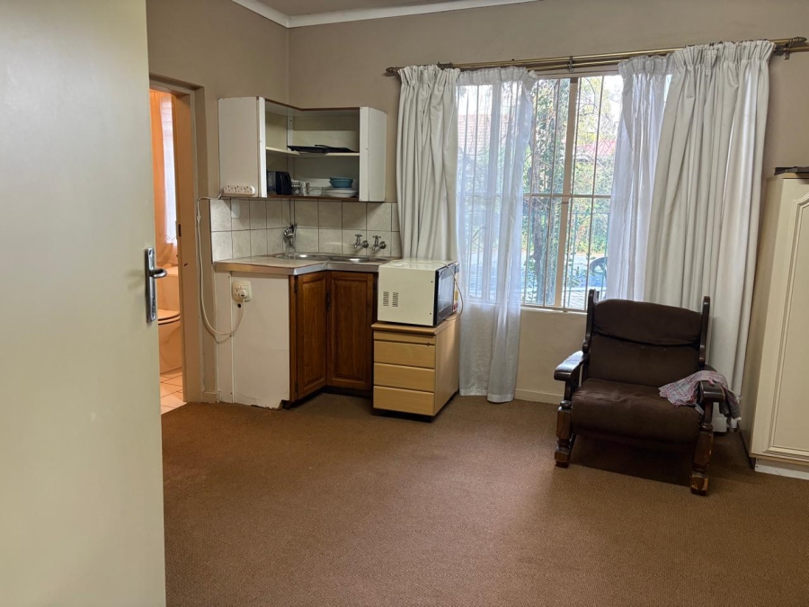 To Let 4 Bedroom Property for Rent in Kilner Park Gauteng