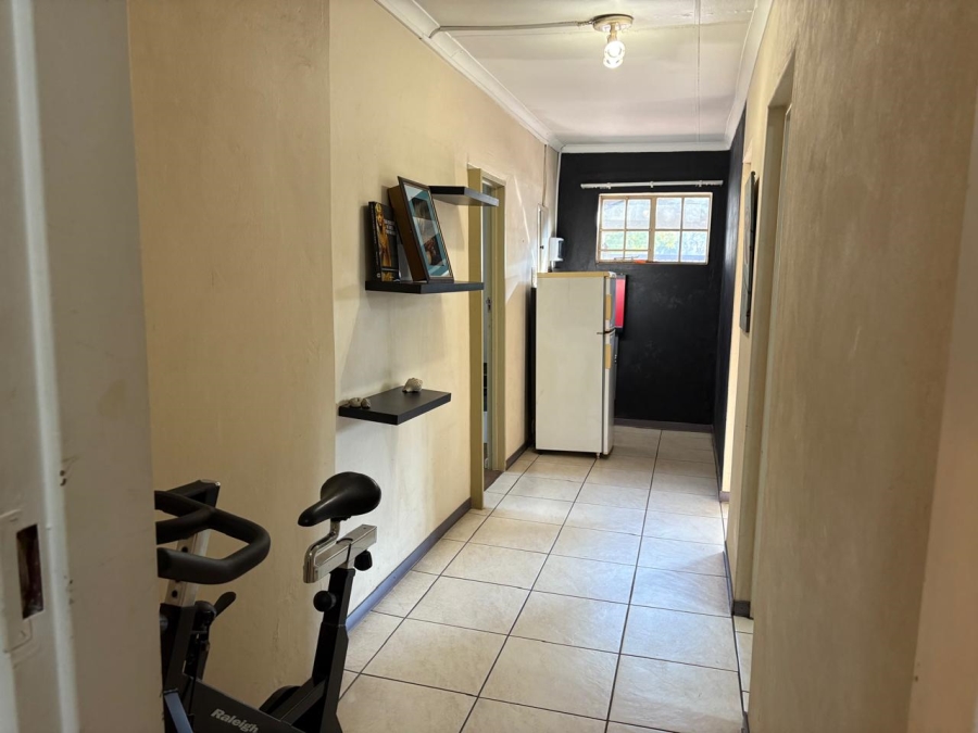 To Let 4 Bedroom Property for Rent in Kilner Park Gauteng