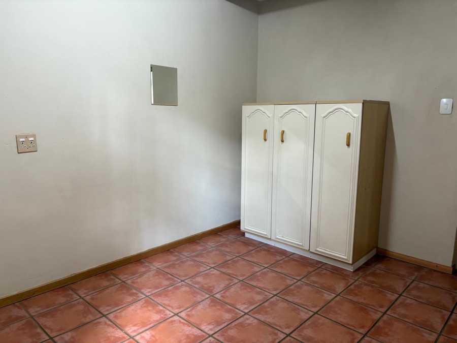To Let 4 Bedroom Property for Rent in Kilner Park Gauteng
