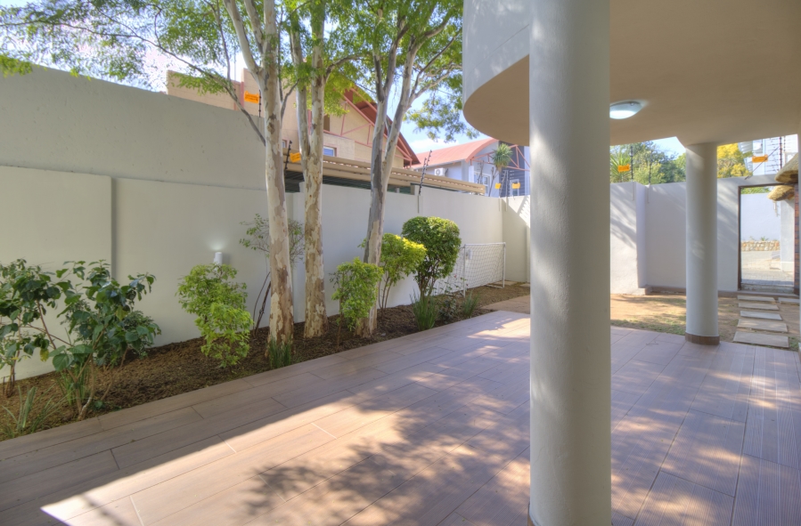 3 Bedroom Property for Sale in Sunninghill Gauteng