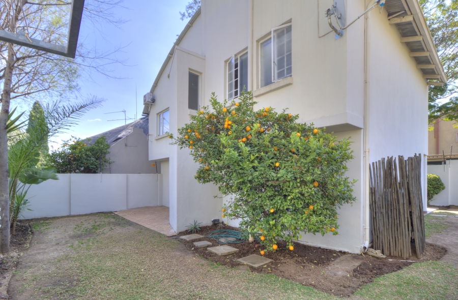 3 Bedroom Property for Sale in Sunninghill Gauteng