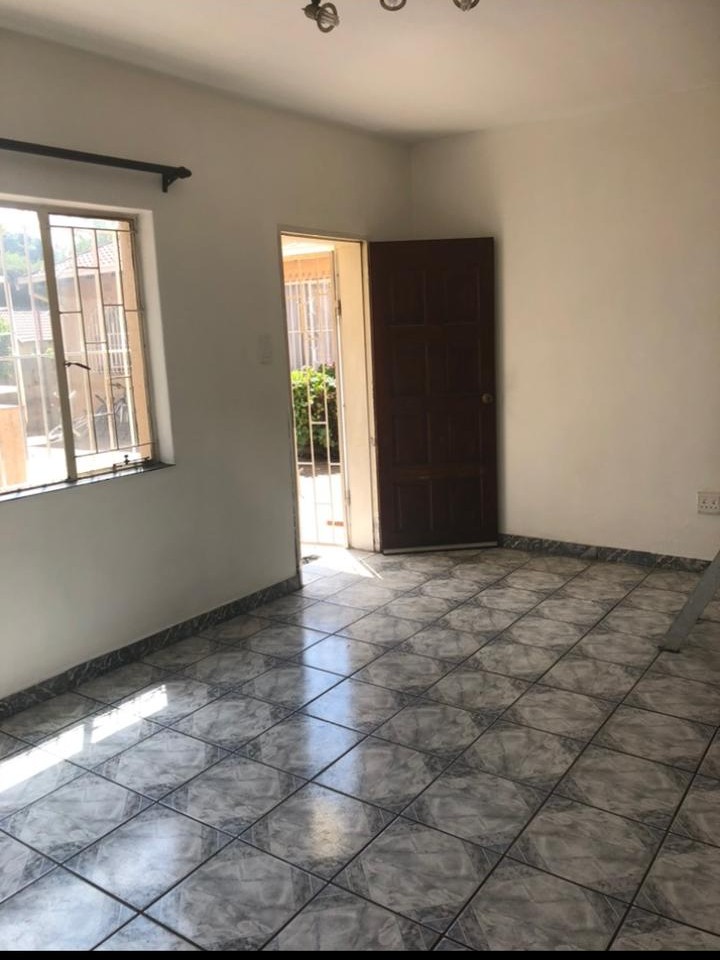 To Let 2 Bedroom Property for Rent in Highway Gardens Gauteng
